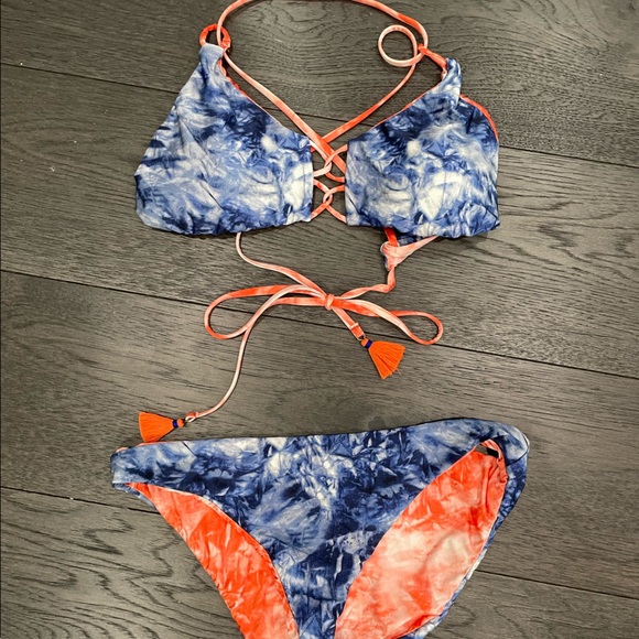 REVERSIBLE blue and orange Lucky brand swimsuit - Picture 1 of 1